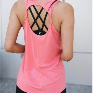 NWT ZYIA flamingo pink twist tank! Sz medium.
